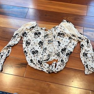 Free people open back and tie back top with lace detail